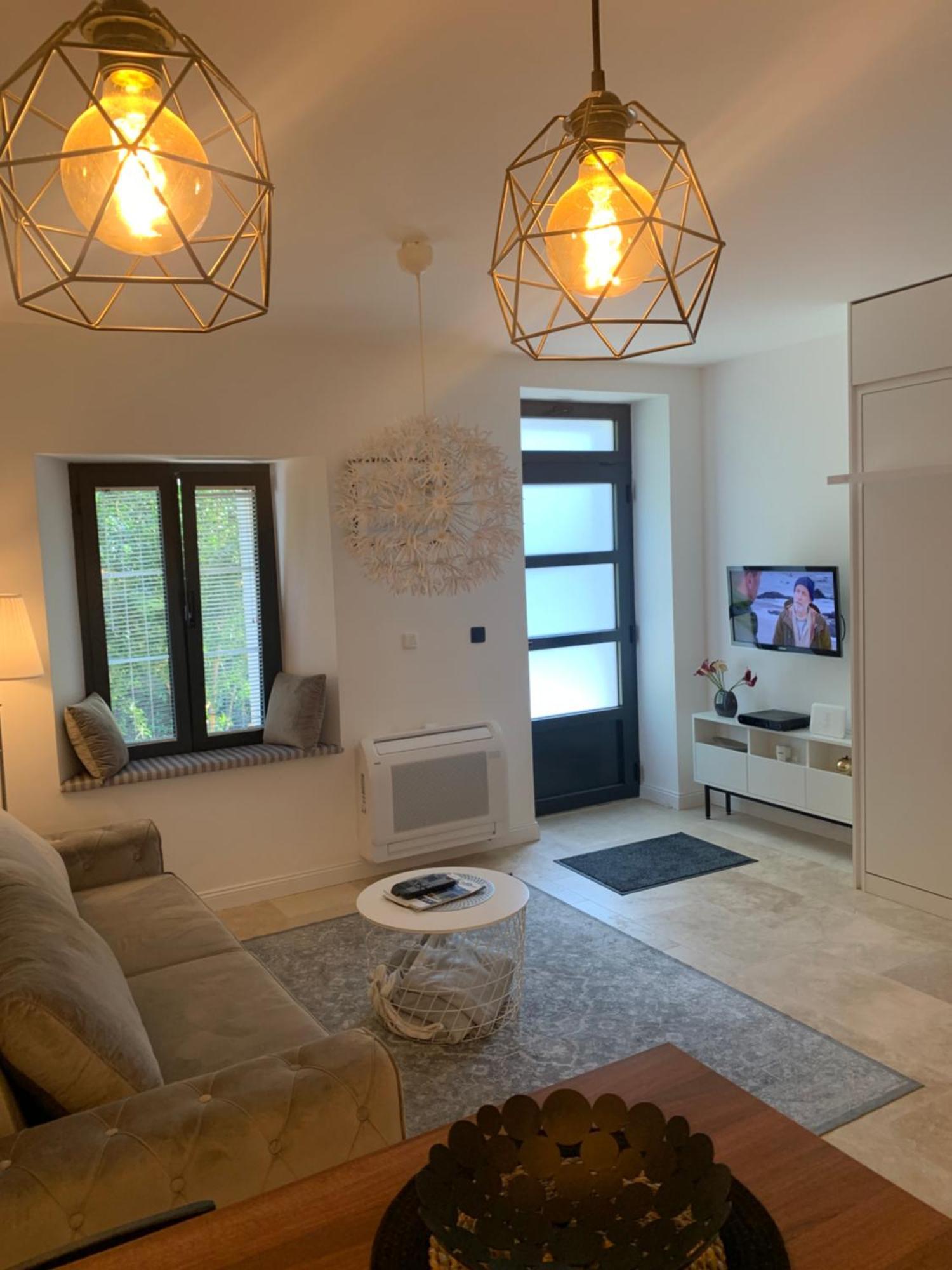 Rose Downtown Apartment Podgorica Exterior photo